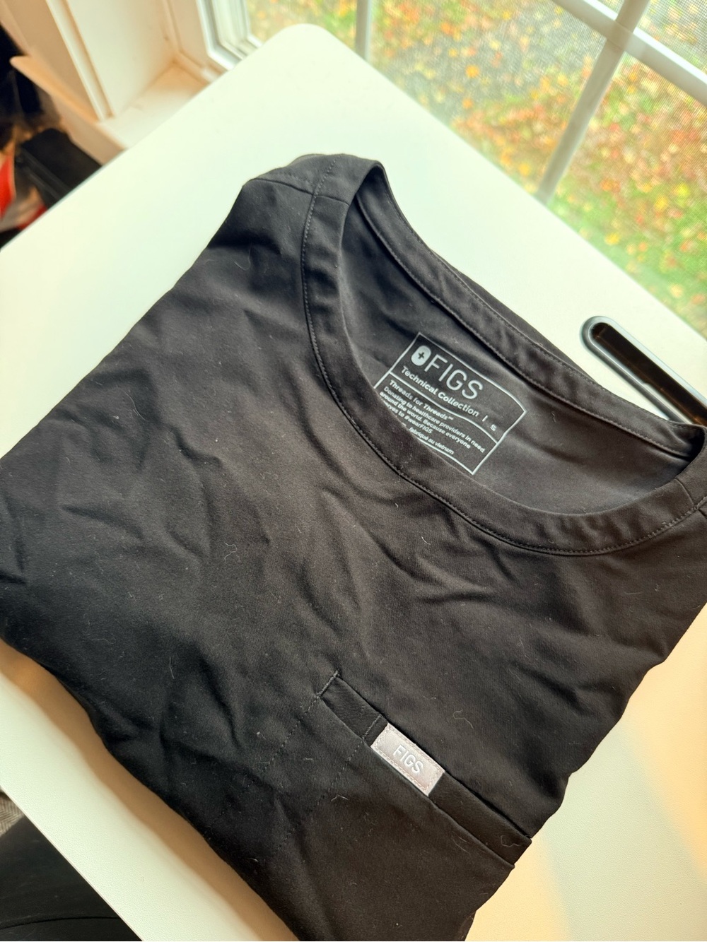 FIGS Crew Neck Pocket Shirt — Black